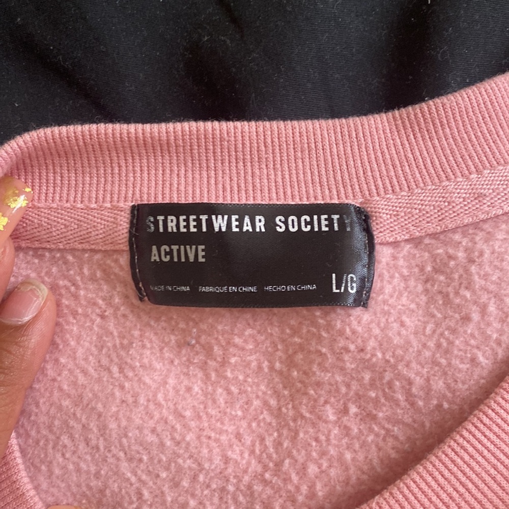 Sweatshirt - Picture 2 of 3